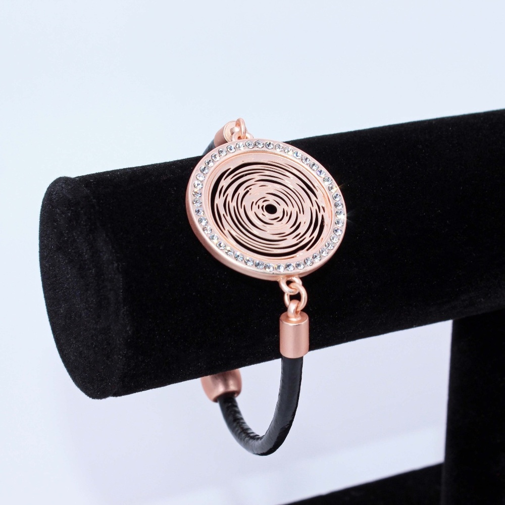 Necklace and Bracelet Set